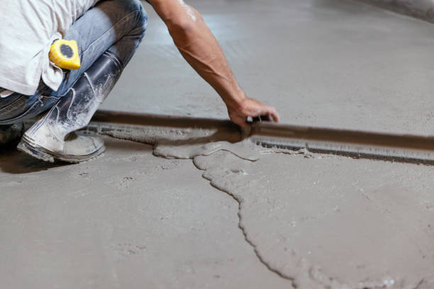 Best Commercial Concrete Contractor  in Wenona, IL